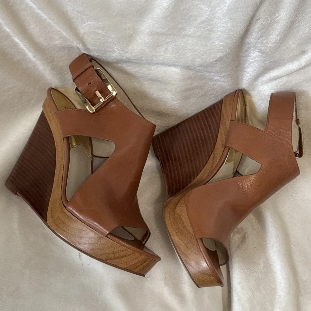 Michael Michael Kors Josephine Wedge Sandals Brown, Platform Woodblock Heel Sz 7